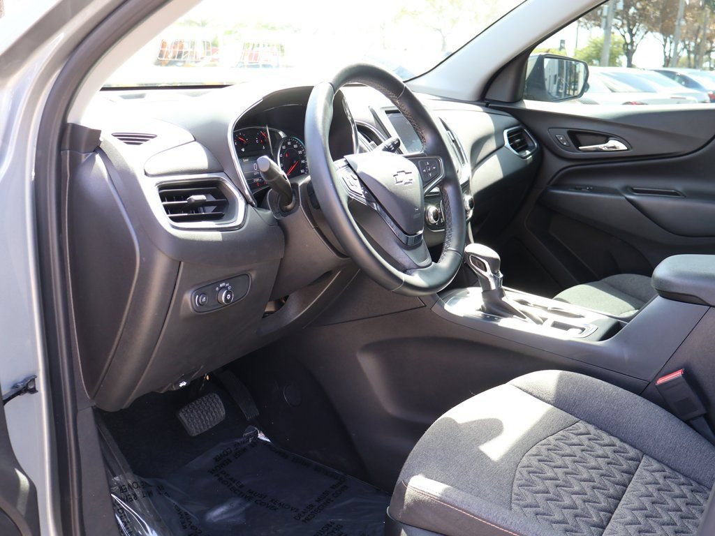 Used 2024 Chevrolet Equinox LT FWD image 26