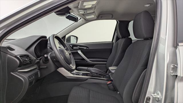 Used 2024 Mitsubishi Eclipse Cross LE AWD/4WD image 14