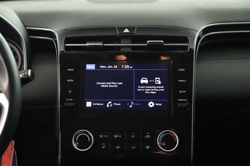 Used 2022 Hyundai Tucson SE image 19