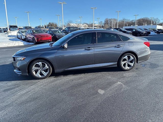 Used 2018 Honda Accord Touring image 13