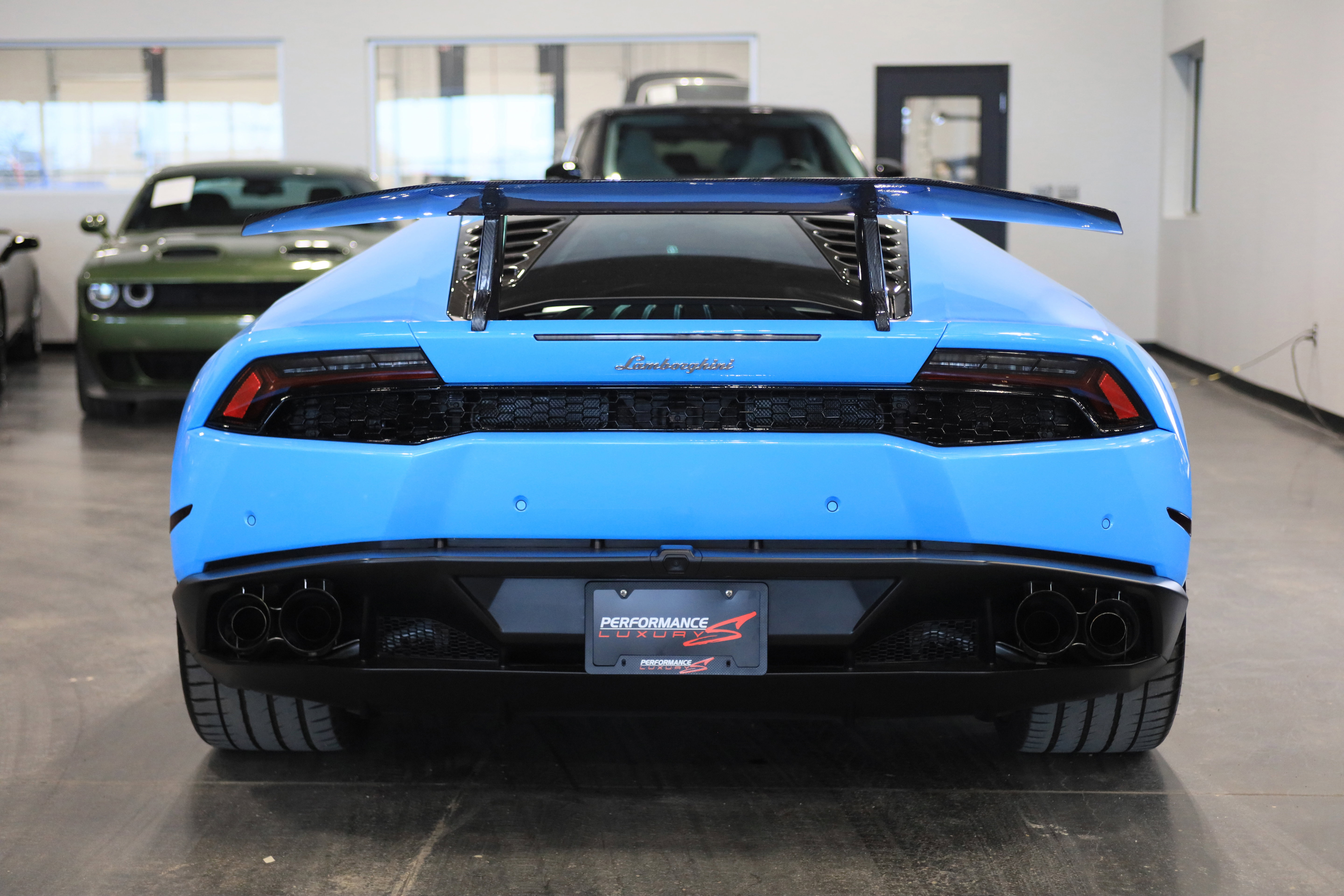 Used 2016 Lamborghini Huracan LP 610-4 image 5