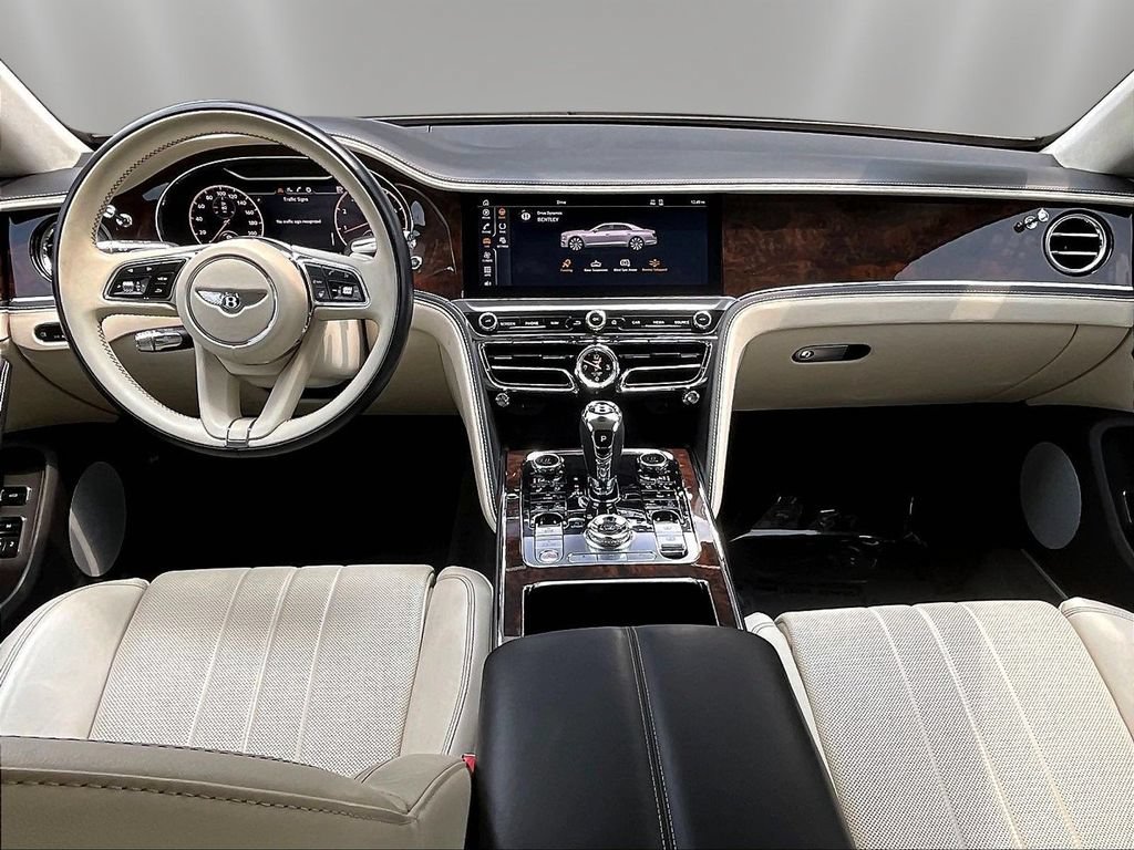 Used 2021 Bentley Flying Spur V8 AWD/4WD image 7