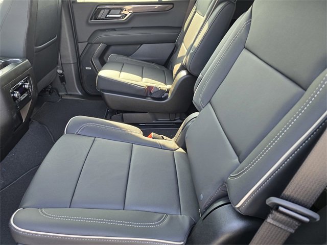 New 2026 GMC Yukon Elevation image 10