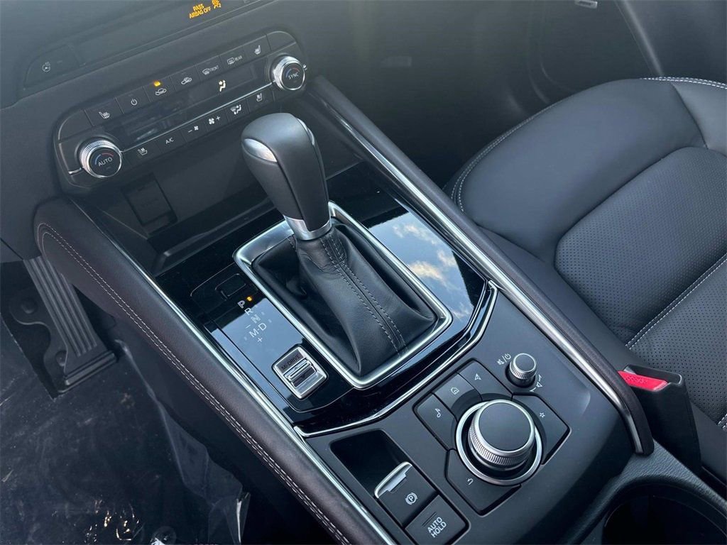 New 2025 MAZDA CX-5 Signature AWD/4WD image 17