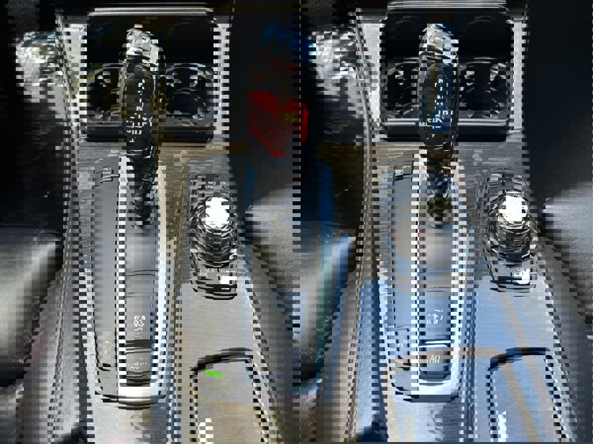 Used 2013 BMW 550i Sedan image 15