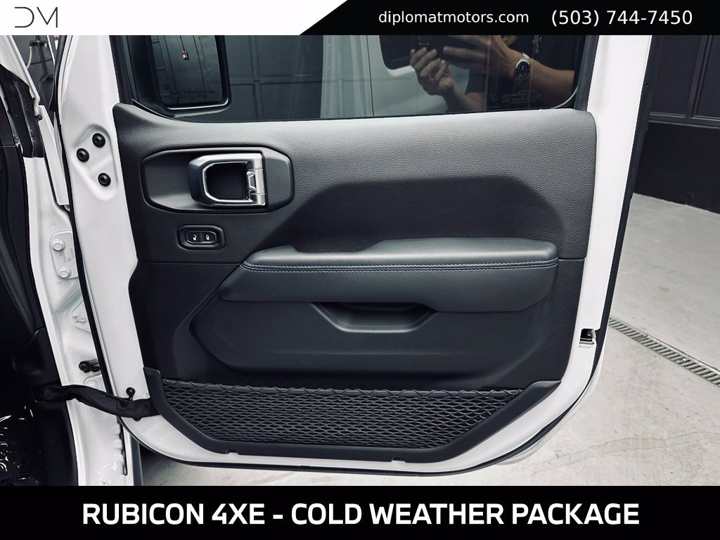 Used 2023 Jeep Wrangler Unlimited Rubicon 4xe w/ Cold Weather Group AWD/4WD image 40