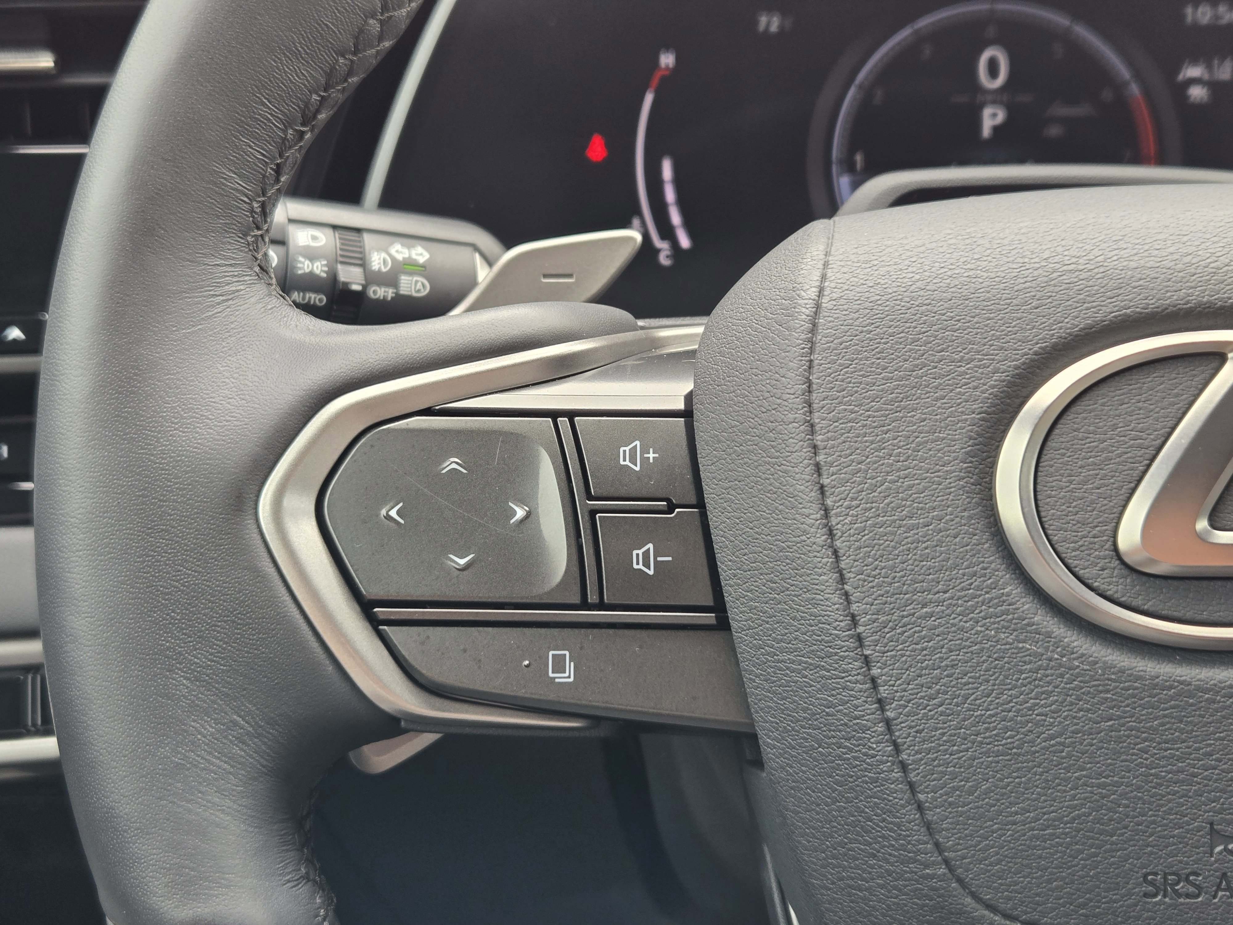 Used 2023 Lexus RX 350 Premium Plus w/ Accessory Package (Z1) image 25