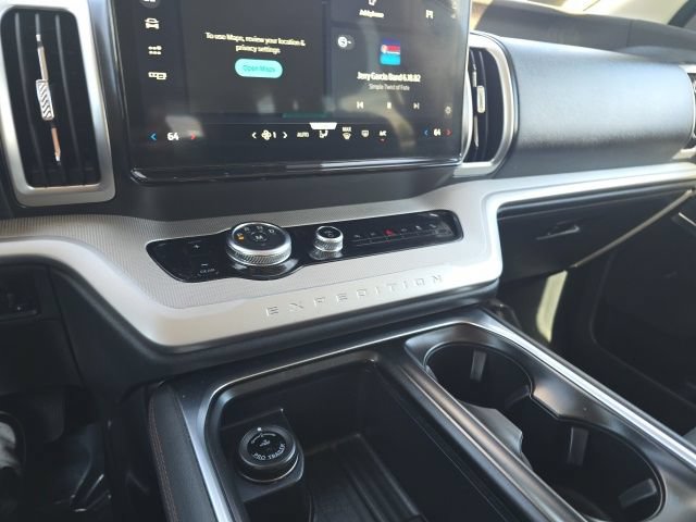 Used 2025 Ford Expedition Active AWD/4WD image 16