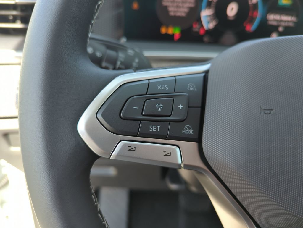 New 2026 Volkswagen Tiguan S image 41