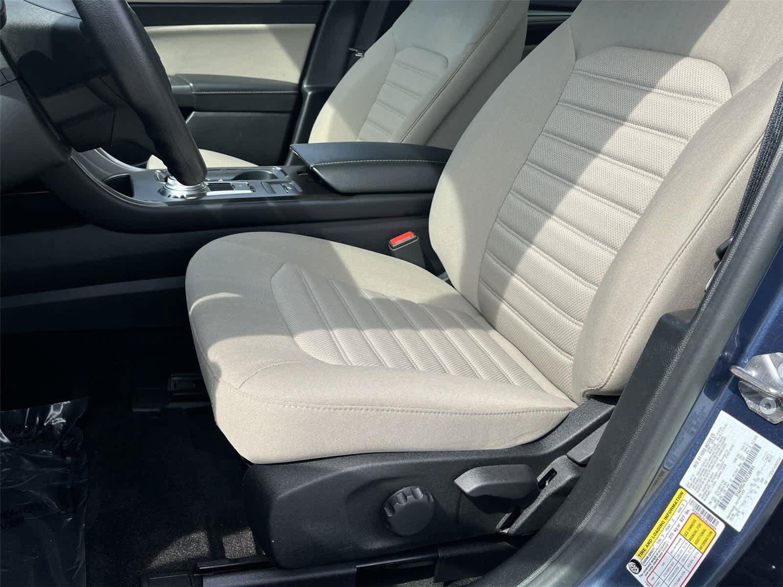 Used 2018 Ford Fusion S FWD image 14