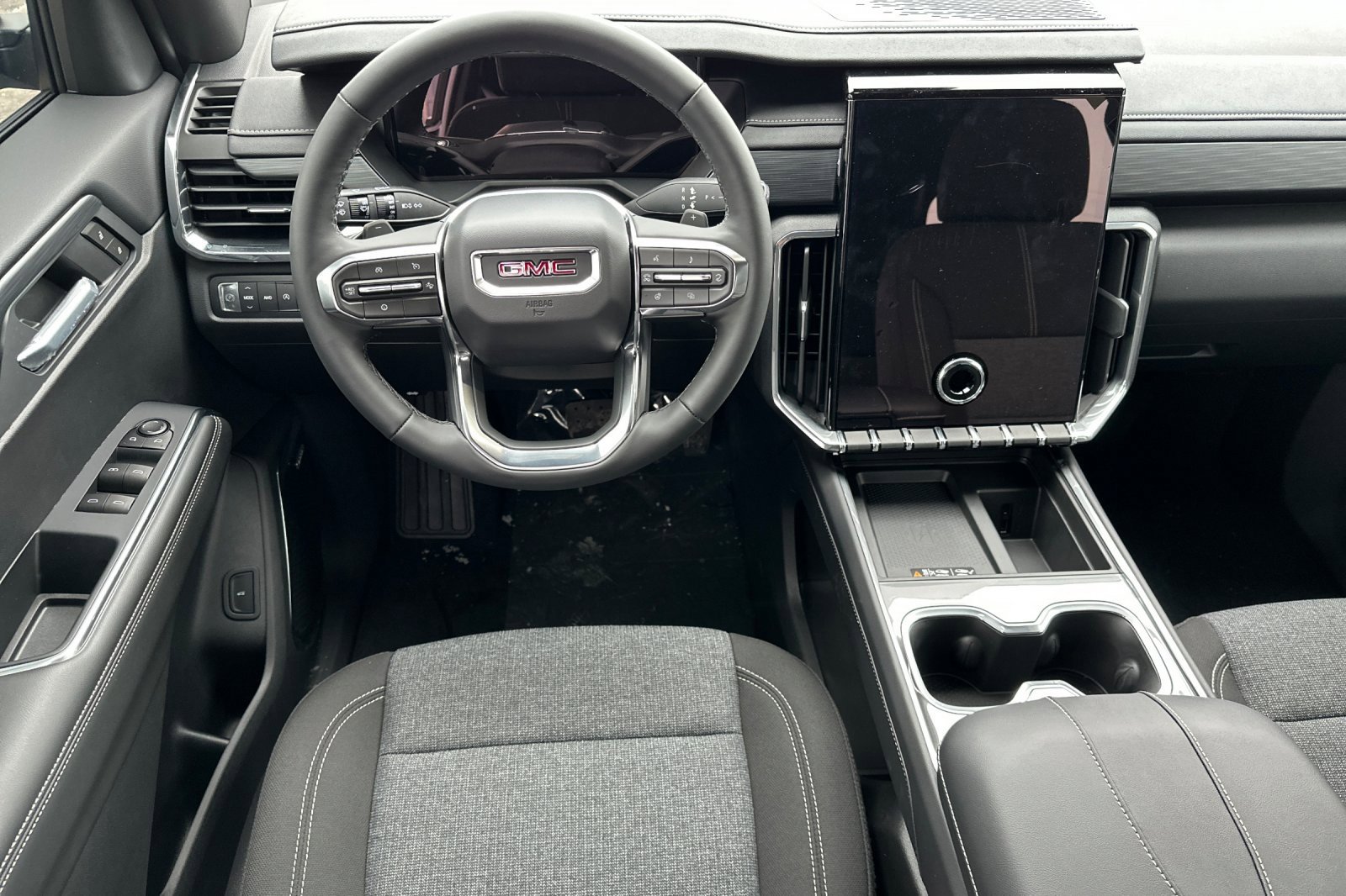 New 2025 GMC Acadia Elevation image 13