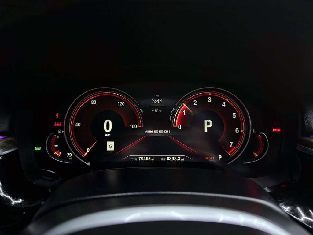 Used 2018 BMW M550i xDrive AWD/4WD image 31