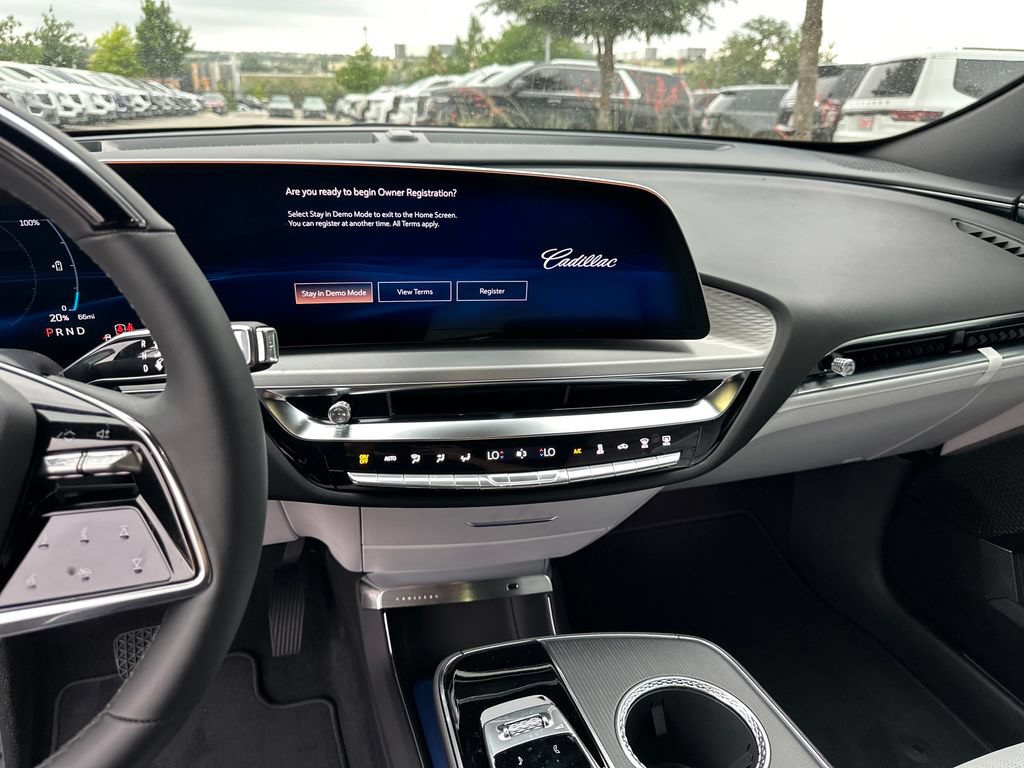 New 2026 Cadillac Lyriq Luxury RWD image 23