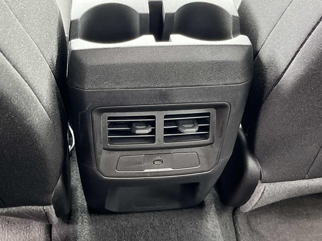 Used 2025 Chevrolet Colorado LT AWD/4WD image 16