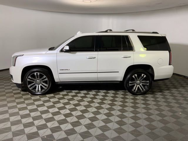 Used 2017 GMC Yukon Denali w/ Open Road Package AWD/4WD image 11
