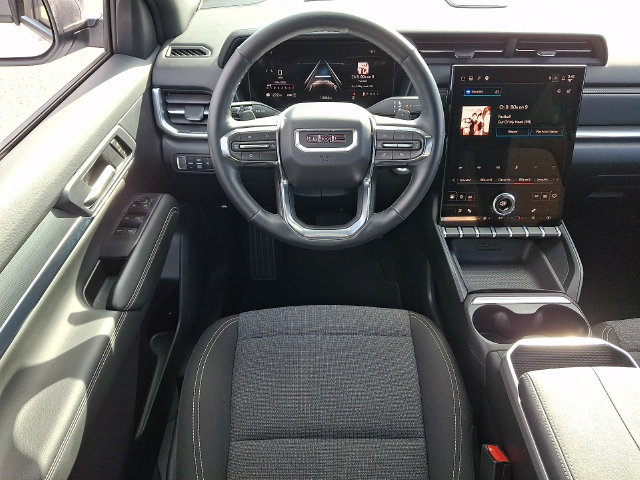Used 2026 GMC Terrain Elevation AWD/4WD image 3