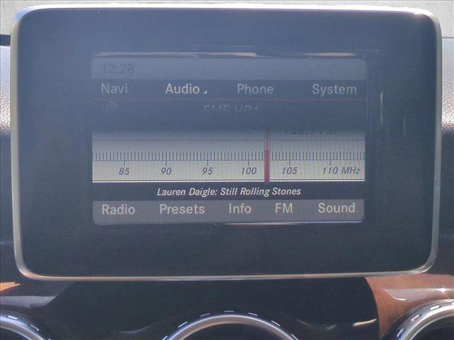 Used 2015 Mercedes-Benz GLA 250 image 18