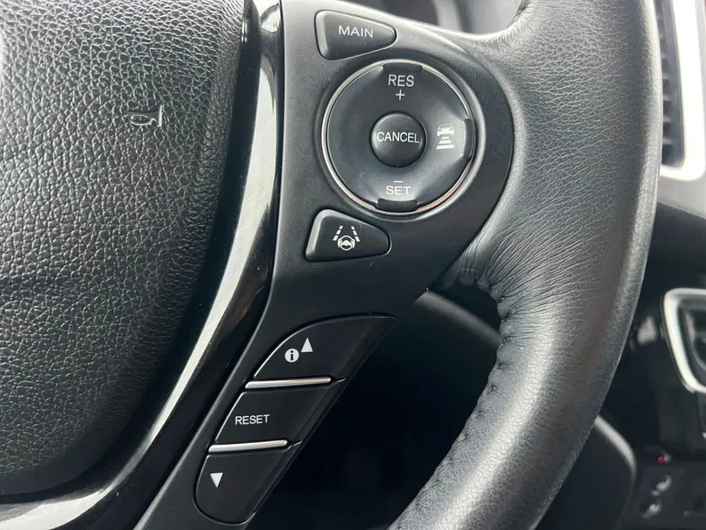 Used 2017 Honda Pilot Elite image 47