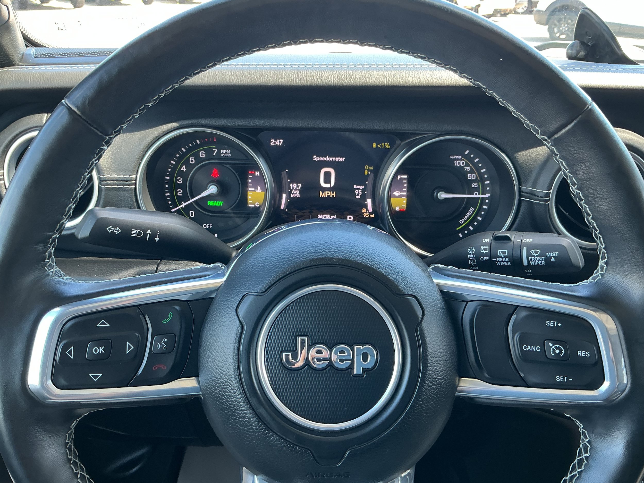 Used 2023 Jeep Wrangler Unlimited Sahara w/ Cold Weather Group AWD/4WD image 10
