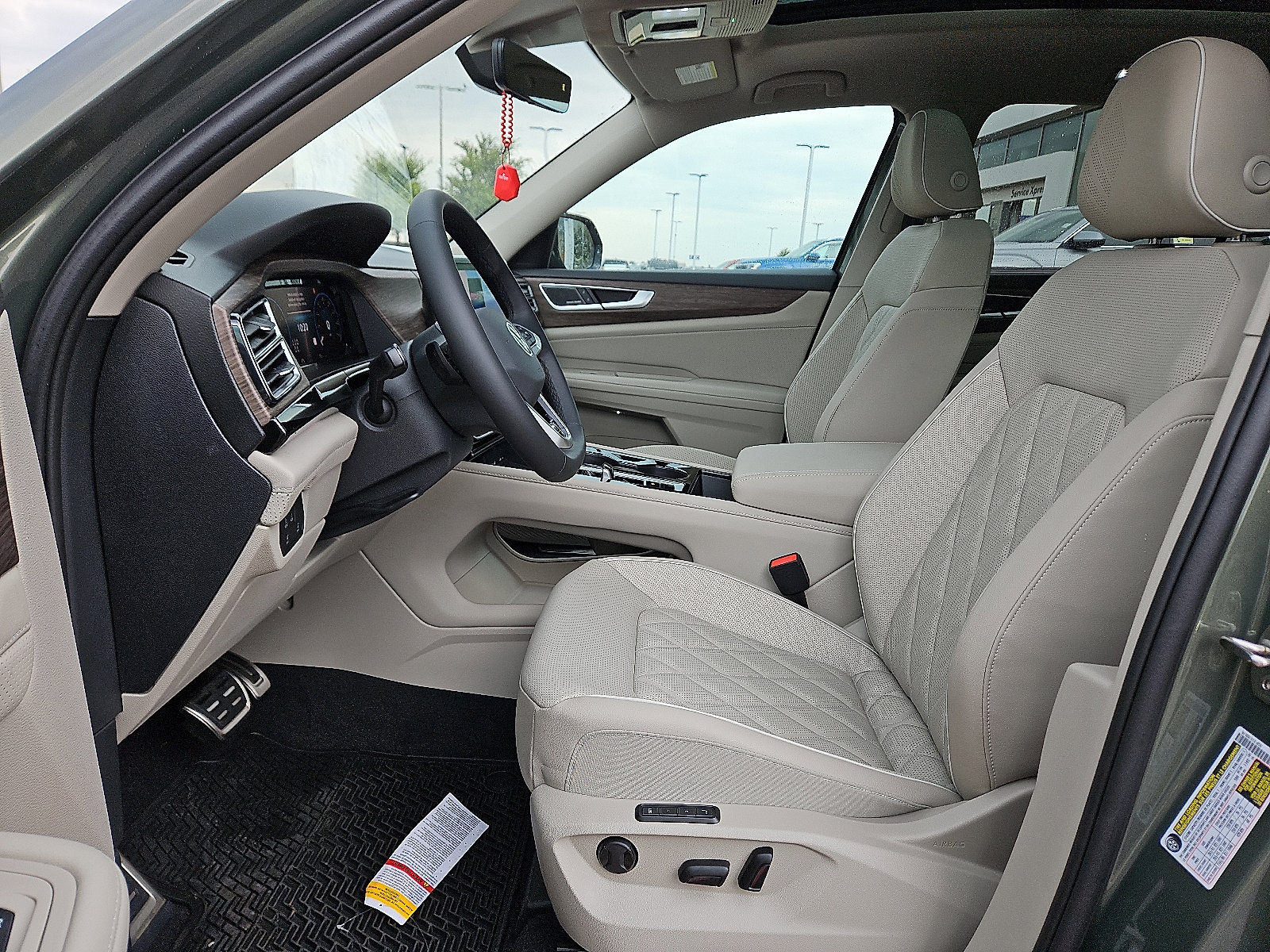 New 2026 Volkswagen Atlas SEL Premium R-Line image 12