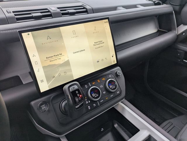 New 2026 Land Rover Defender 110 X-Dynamic SE image 11