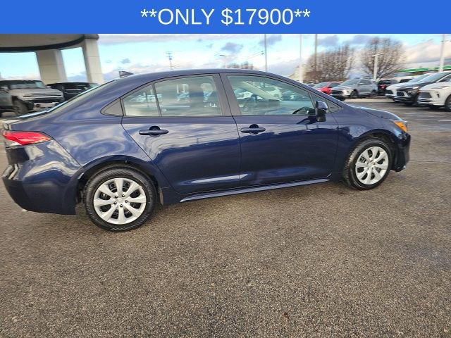 Used 2024 Toyota Corolla LE image 21