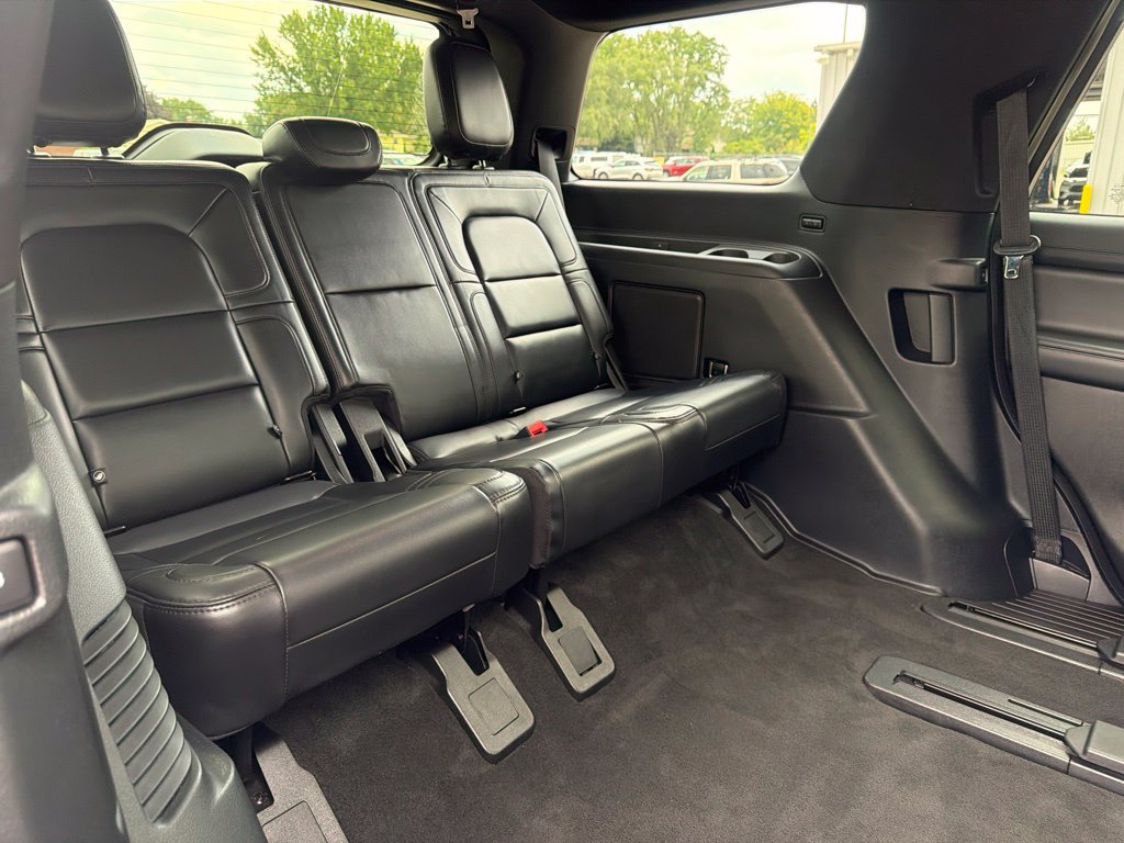 Used 2021 Lincoln Navigator Reserve AWD/4WD image 55