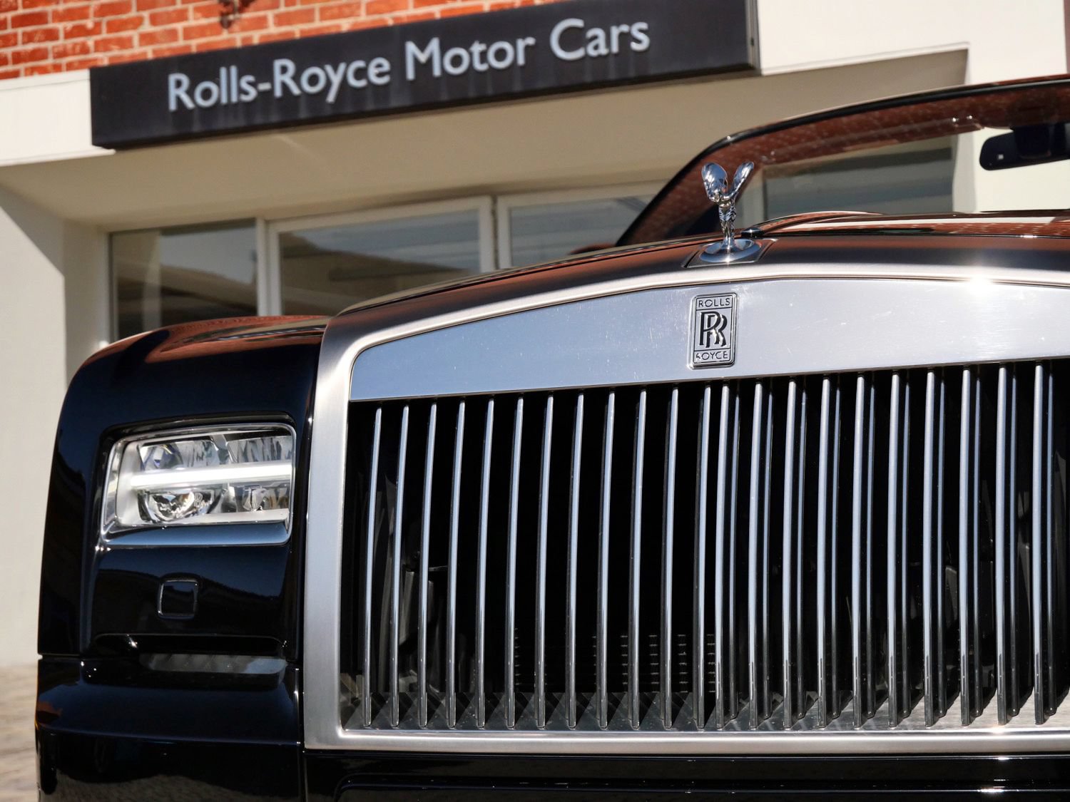 Used 2013 Rolls-Royce Phantom Drophead Coupe RWD image 7