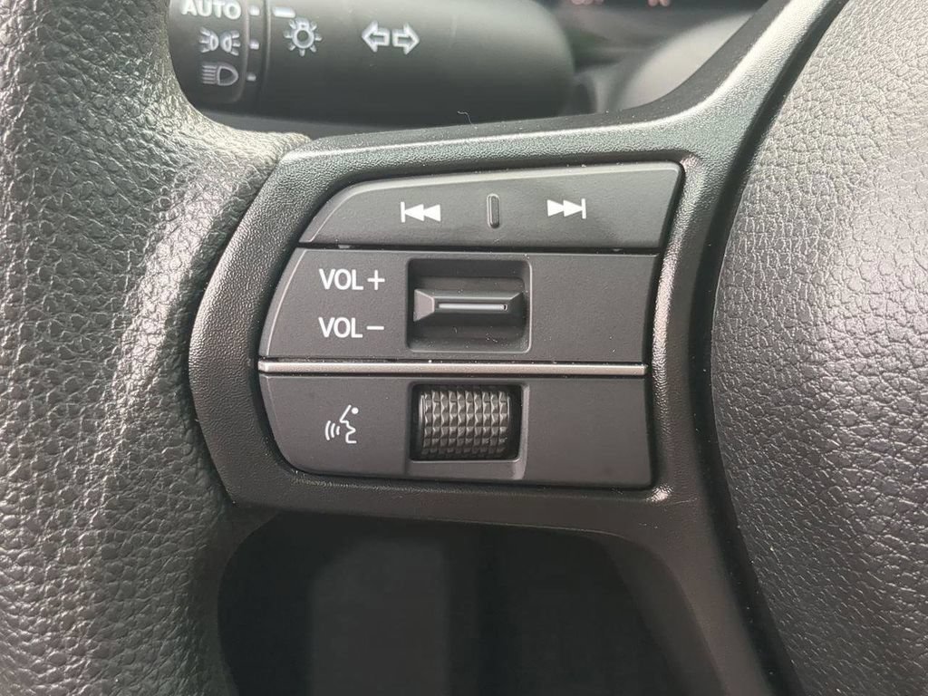 Certified 2025 Honda Accord LX image 20