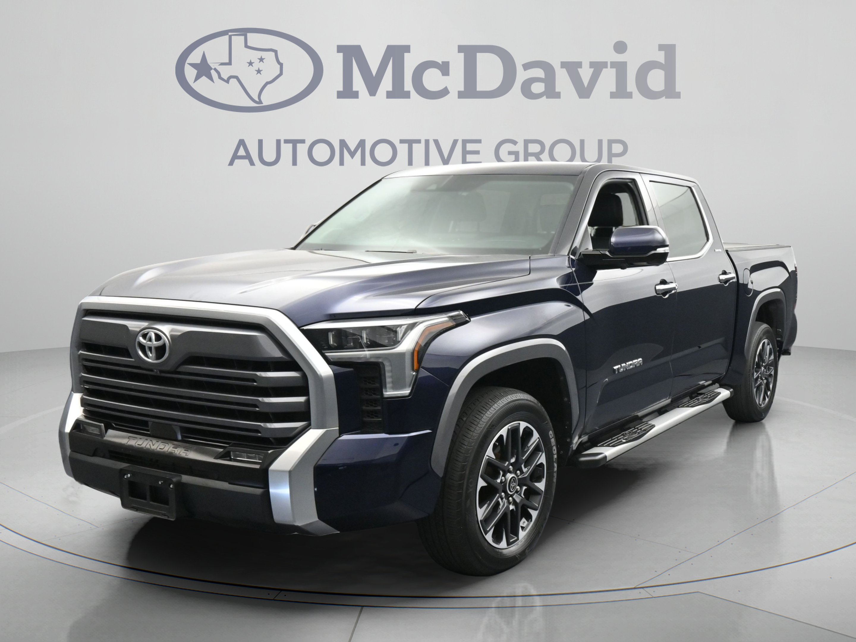 Used 2023 Toyota Tundra Limited AWD/4WD image 4