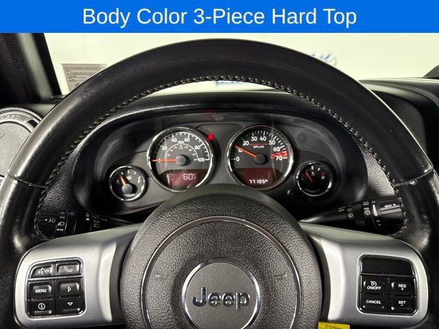 Used 2015 Jeep Wrangler Unlimited Rubicon image 10