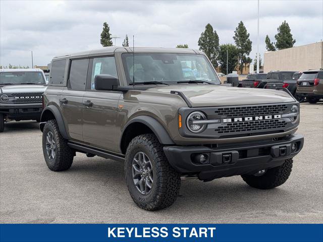 New 2025 Ford Bronco Badlands AWD/4WD image 7