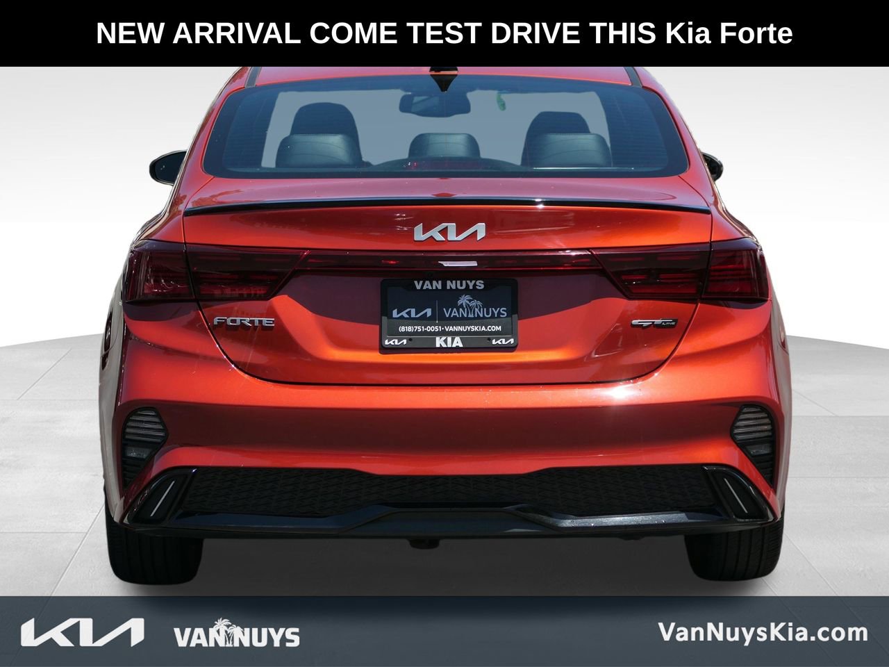 Used 2023 Kia Forte GT-Line w/ GT-Line Premium Package FWD image 5