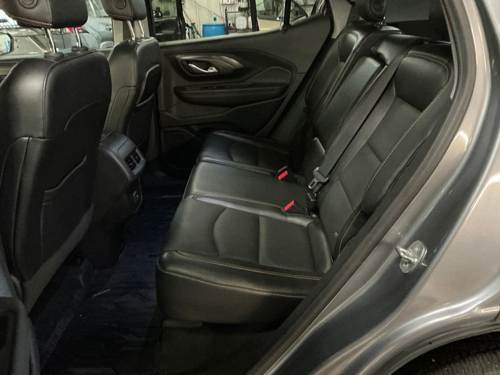 Used 2020 GMC Terrain SLT w/ Preferred Package AWD/4WD image 27