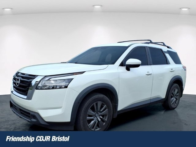 Used 2022 Nissan Pathfinder SV