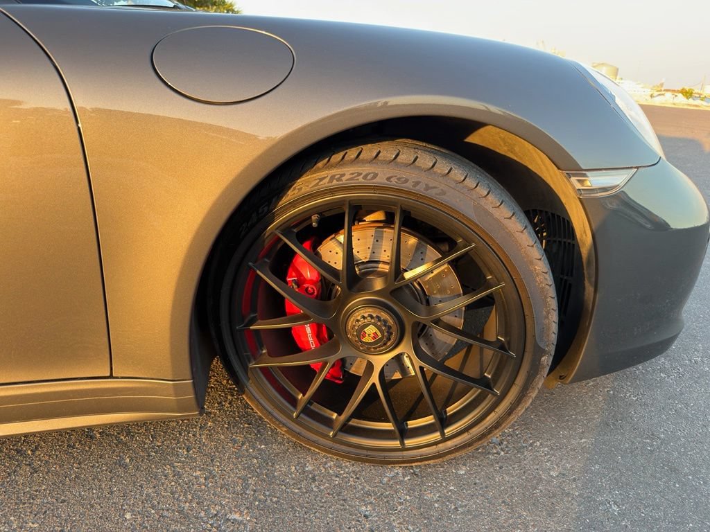 Used 2019 Porsche 911 Targa 4 GTS AWD/4WD image 38