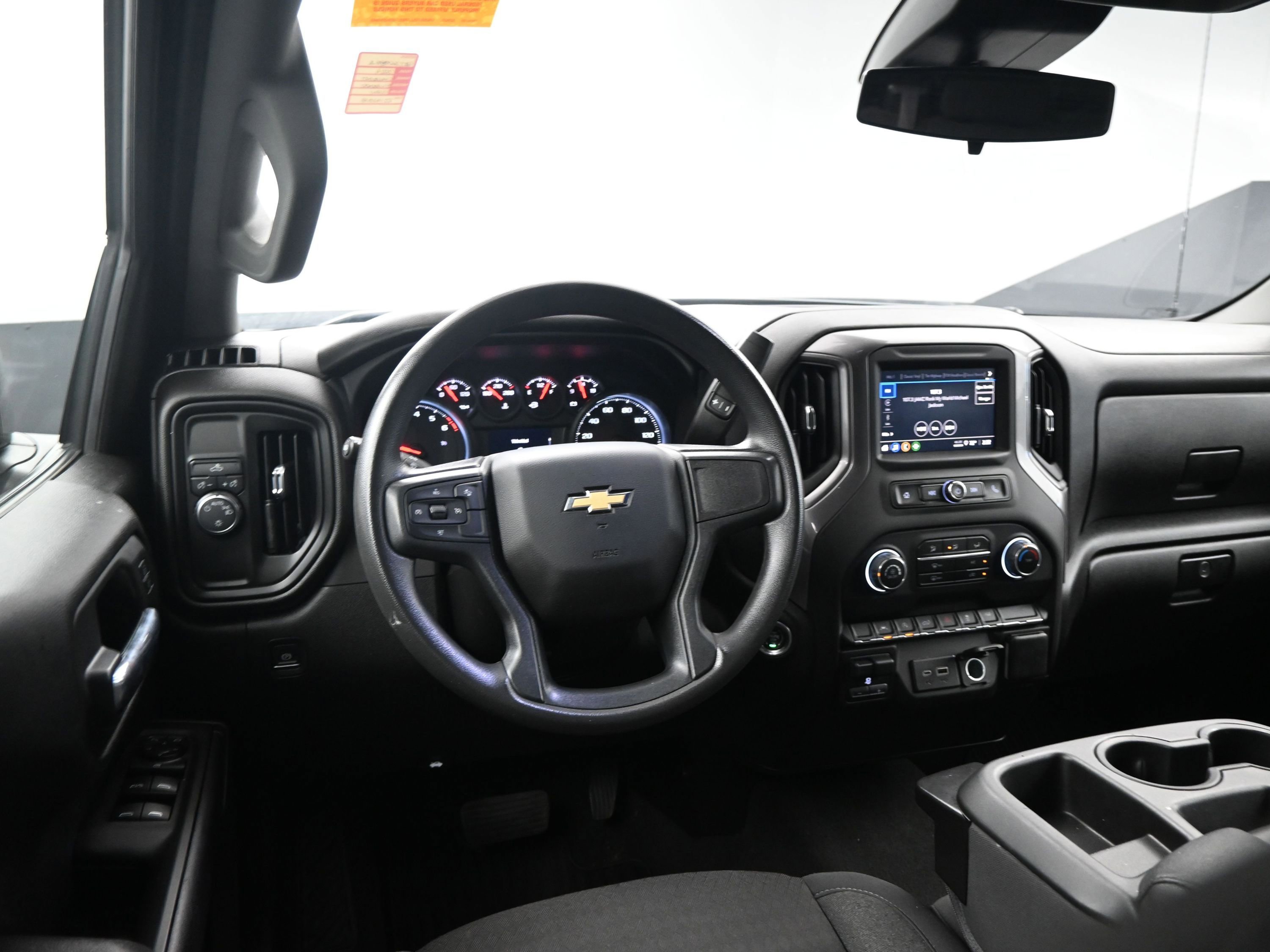 Used 2024 Chevrolet Silverado 1500 Custom image 18