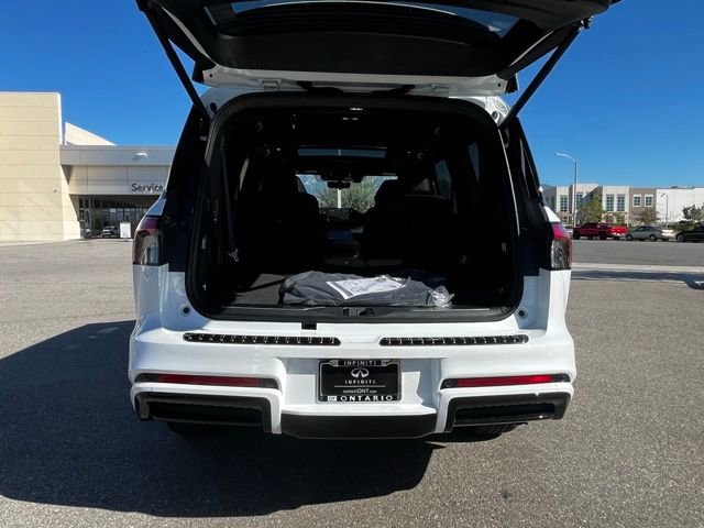 New 2026 INFINITI QX80 SPORT image 26