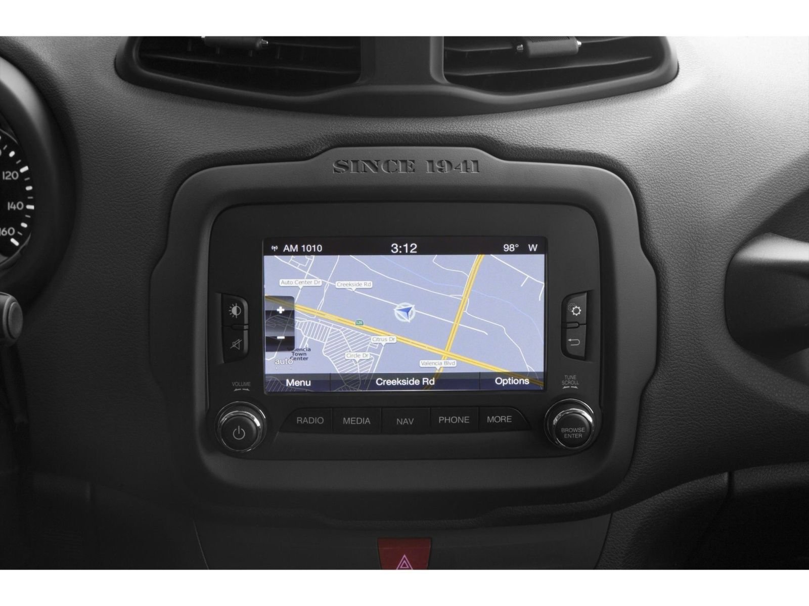 Used 2018 Jeep Renegade Trailhawk AWD/4WD image 16