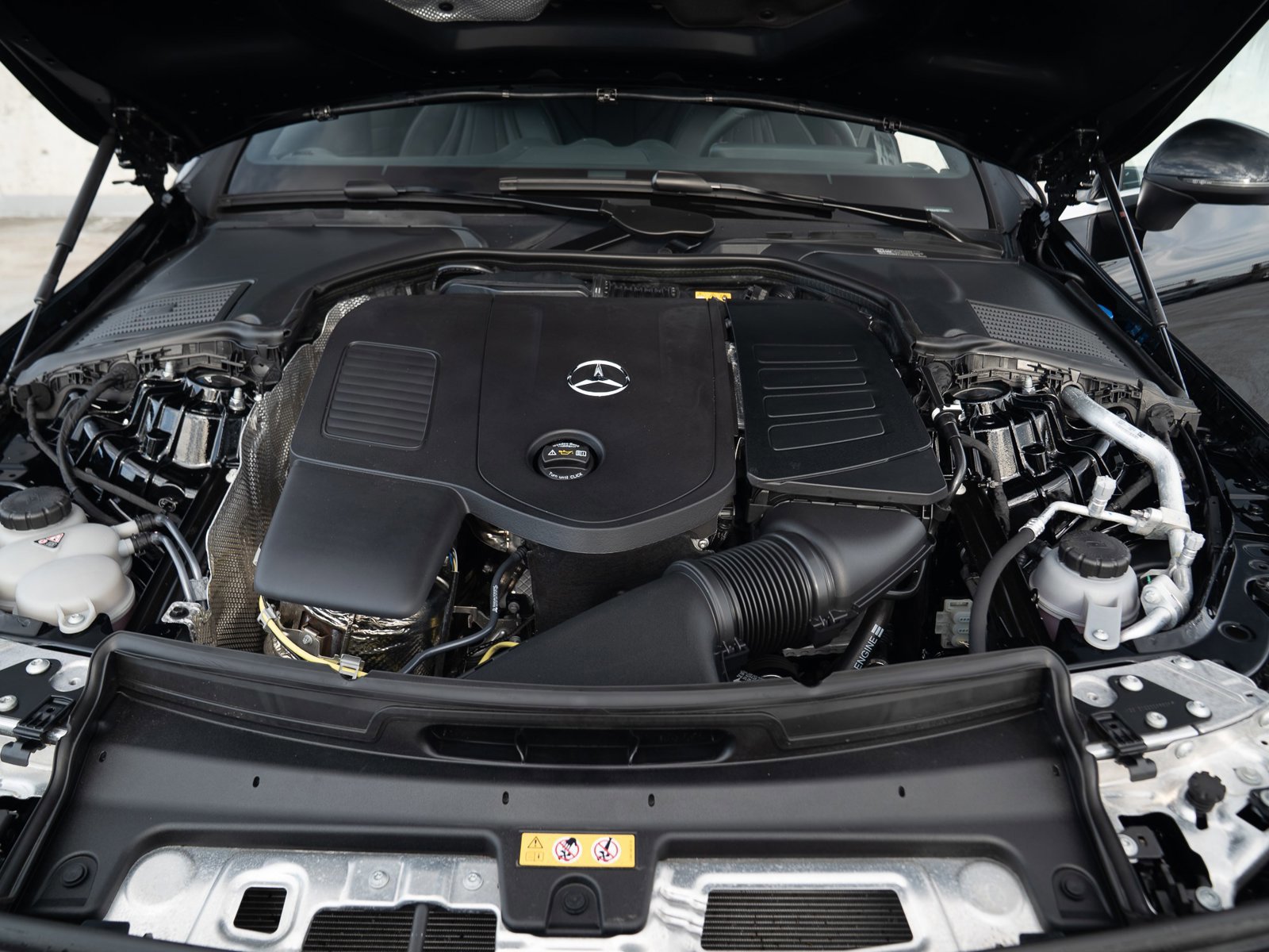 Used 2026 Mercedes-Benz CLE 300 4MATIC Coupe image 29