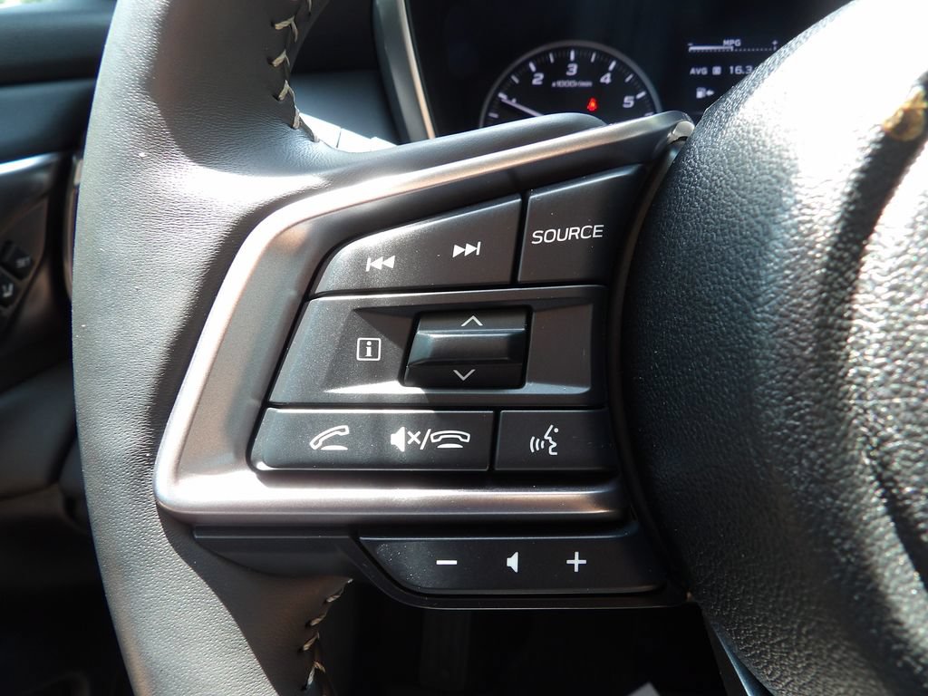 Used 2025 Subaru Outback Touring XT AWD/4WD image 19