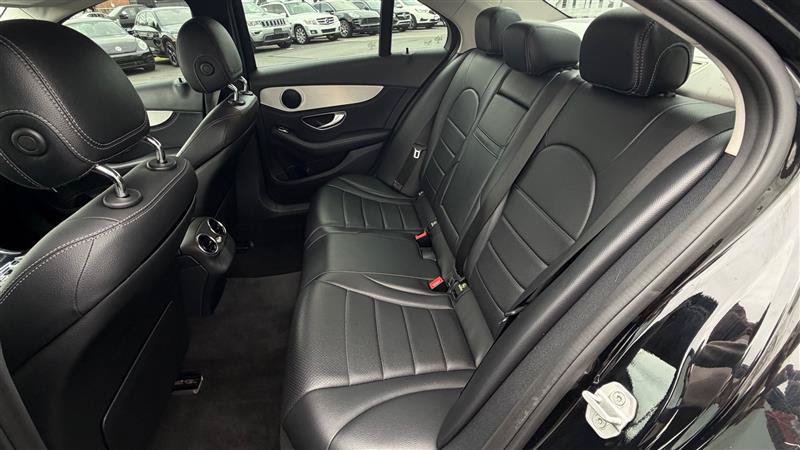 Used 2015 Mercedes-Benz C 300 Sedan image 43