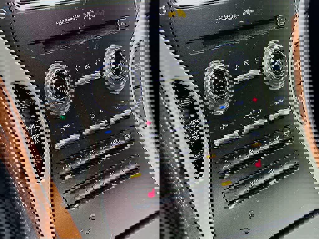 Used 2019 Lincoln Nautilus Select image 18