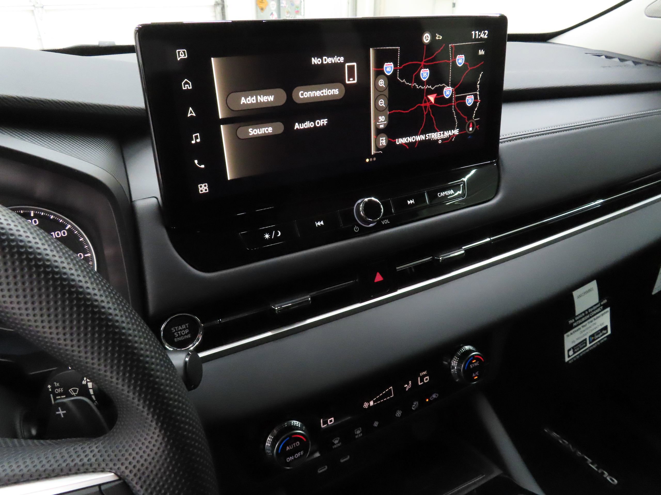 New 2026 Mitsubishi Outlander ES FWD image 17