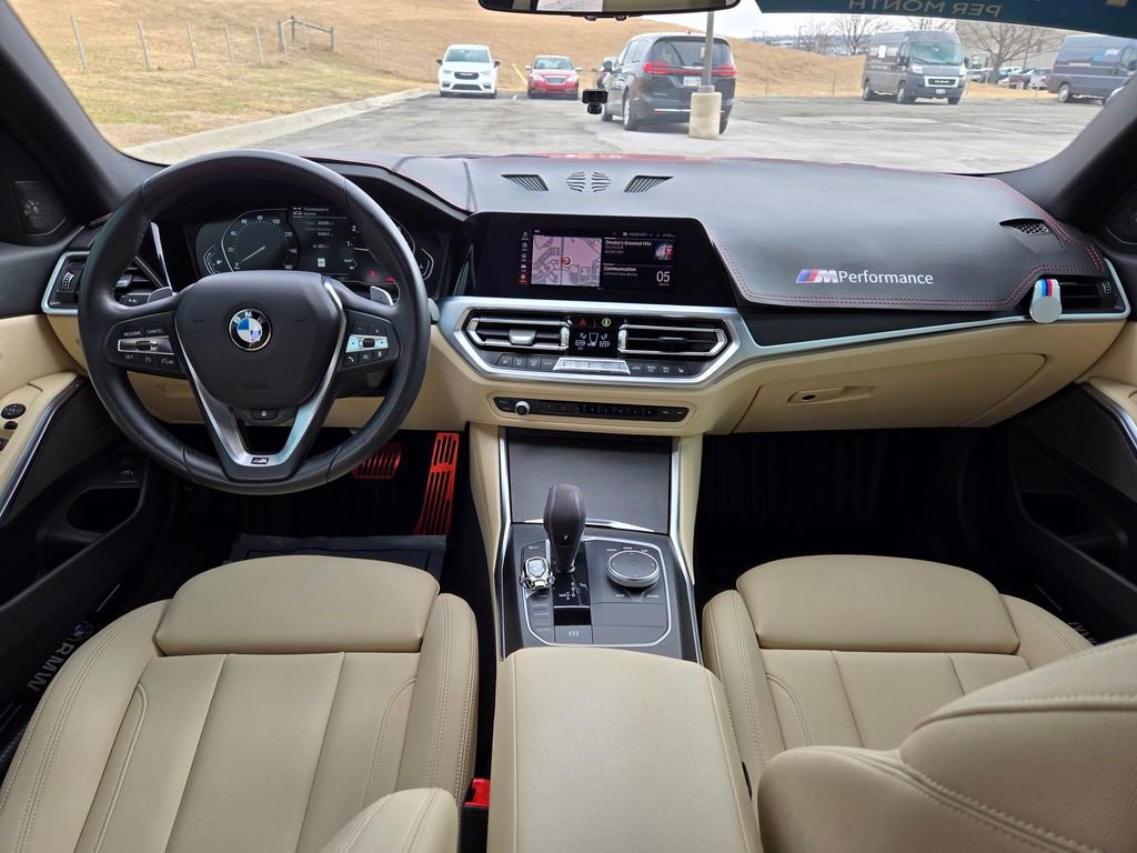 Used 2021 BMW 330i xDrive Sedan w/ Convenience Package image 17