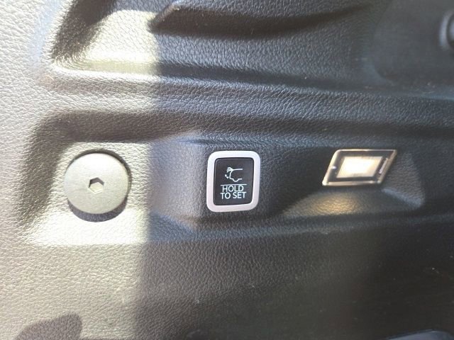 Used 2021 Jeep Grand Cherokee L Limited AWD/4WD image 57