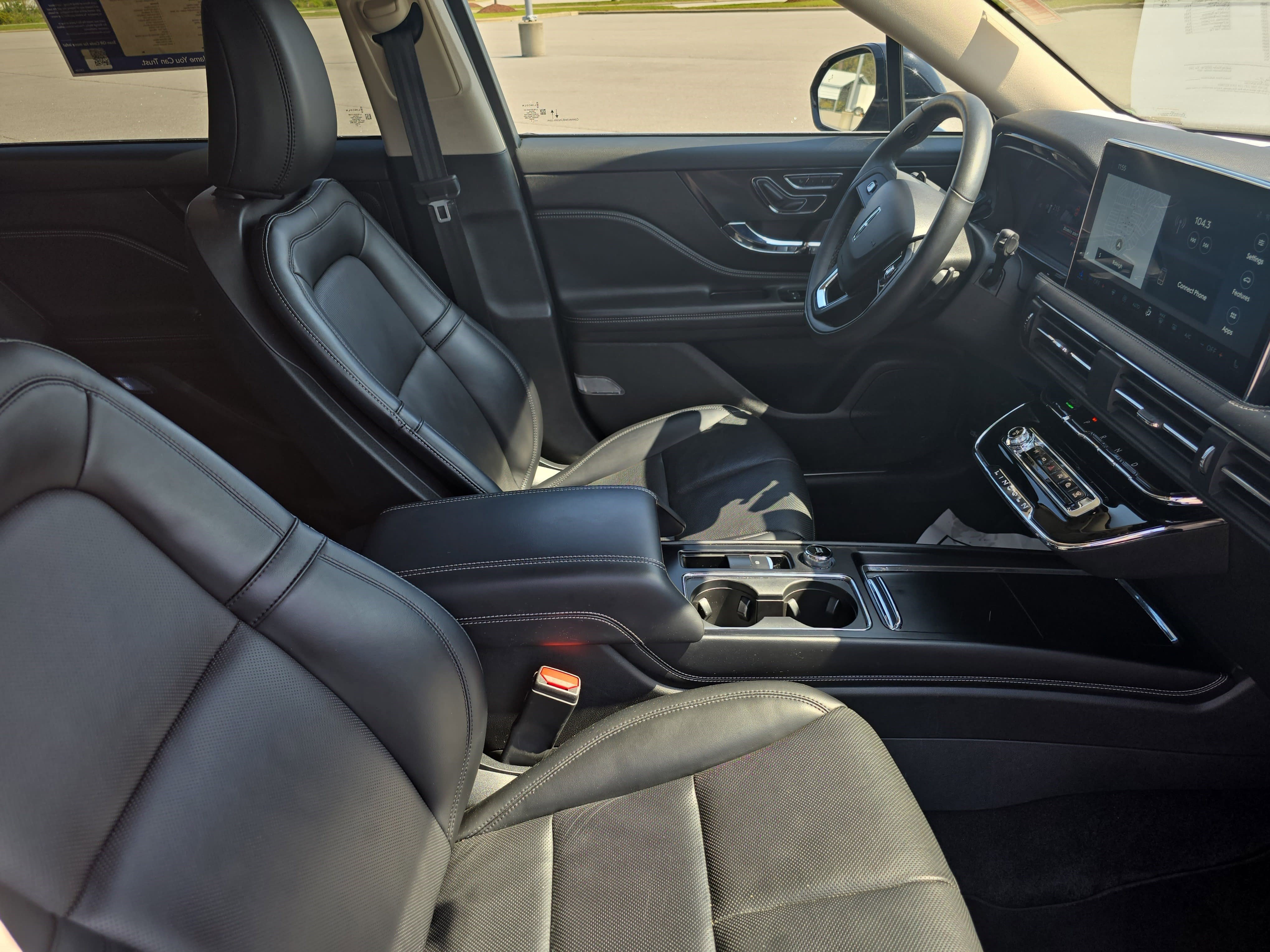 Certified 2024 Lincoln Corsair Reserve w/ Equipment Group 201A image 10