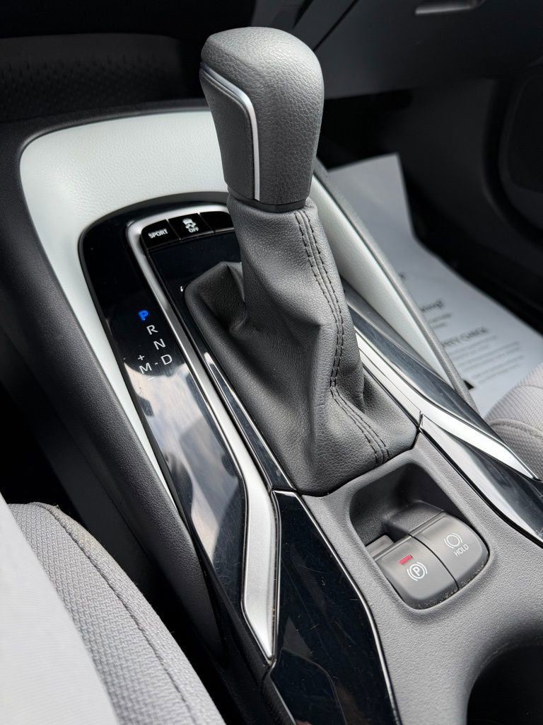 Certified 2022 Toyota Corolla SE w/ SE Premium Package image 18