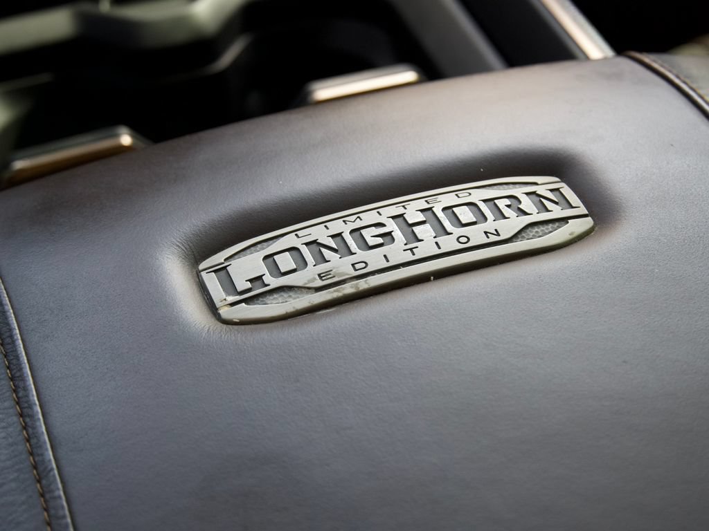 Used 2025 RAM 3500 Longhorn AWD/4WD image 18