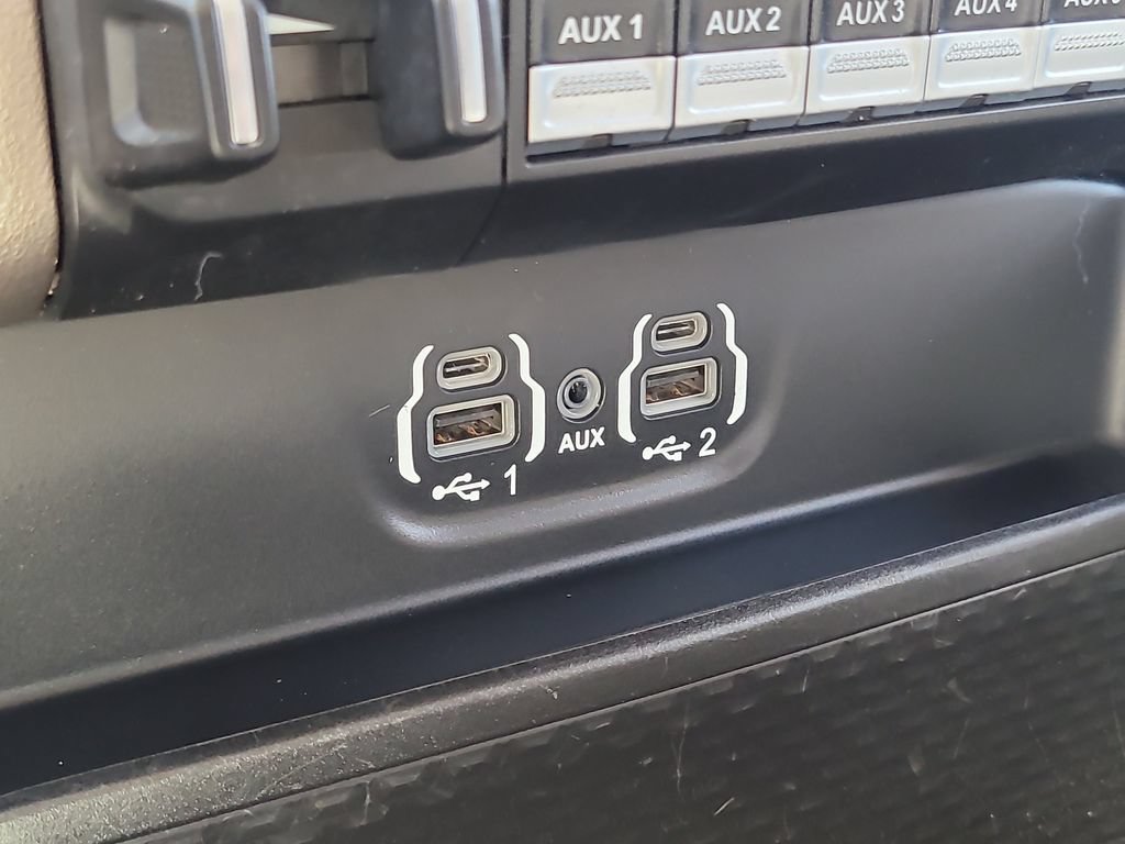 Used 2020 RAM 3500 Laramie AWD/4WD image 29